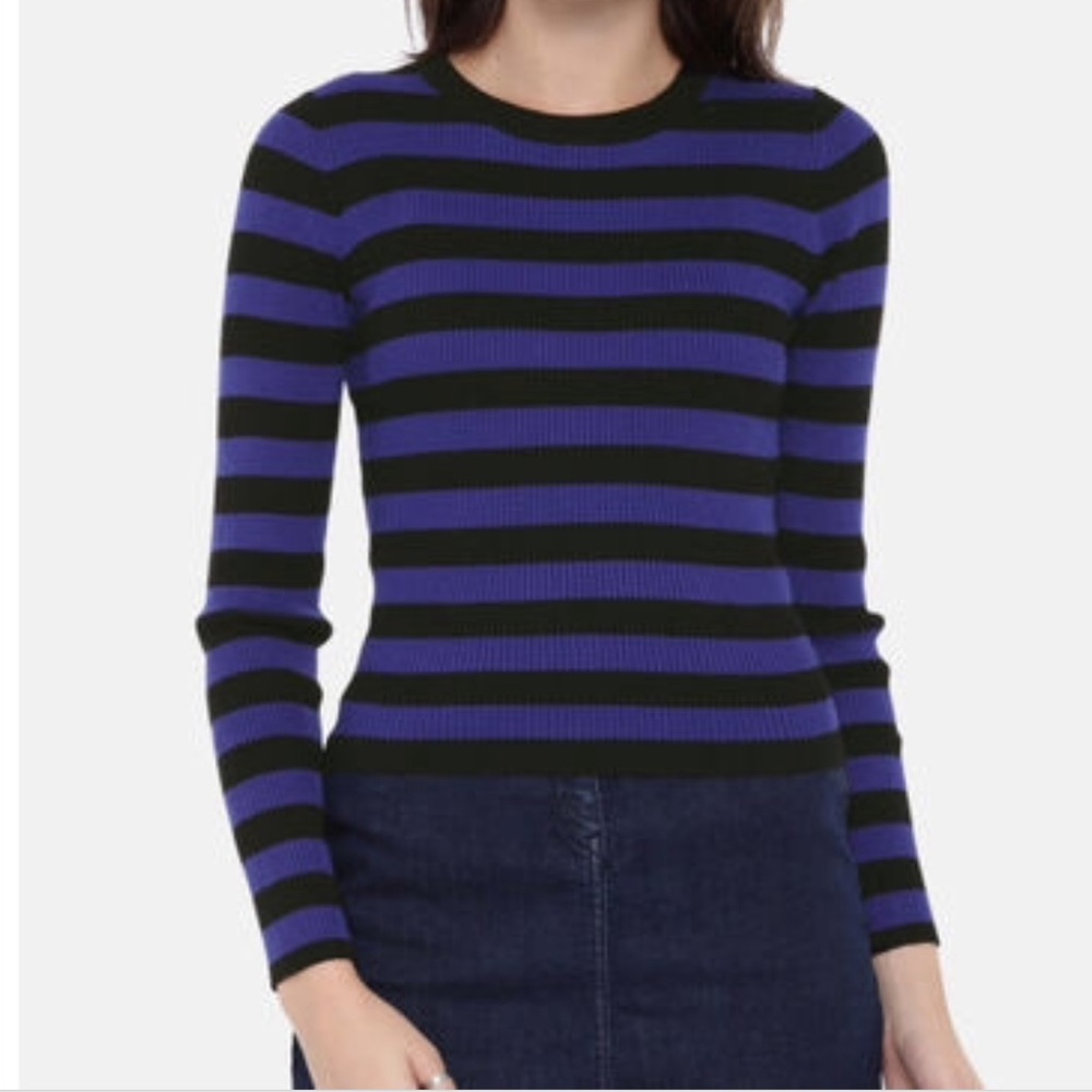 Black and blue striped pullover